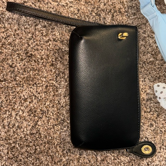 Wristlet - Picture 1 of 3